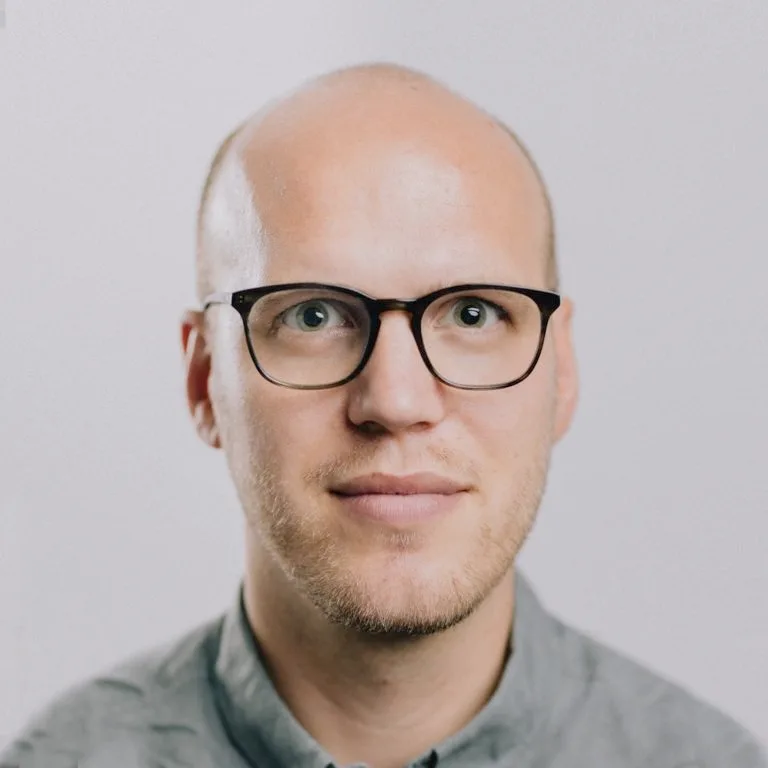 michiel van nieuwerburgh headshot